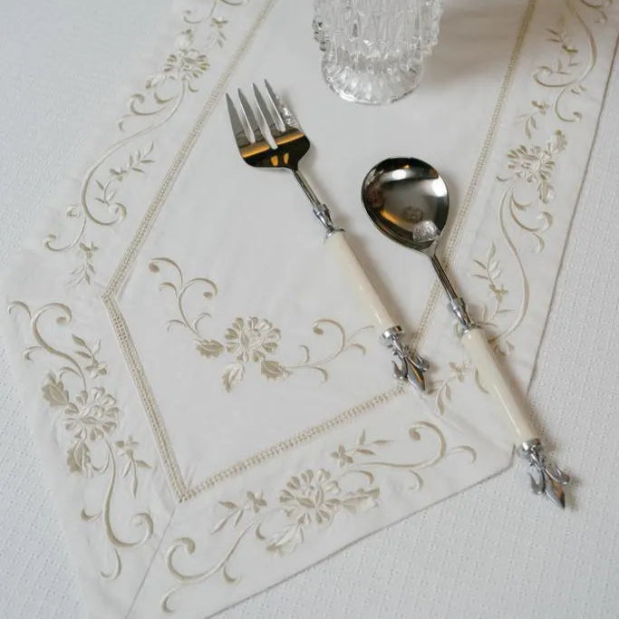 Linen Embroidered Aster Runner White